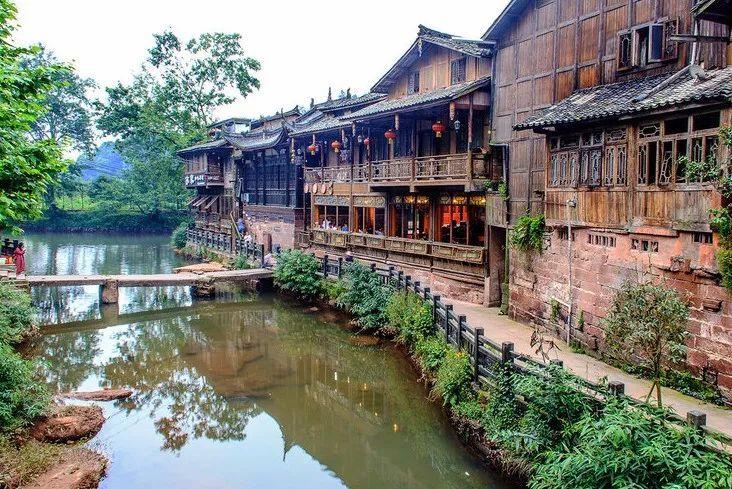 哪个吹风机性价比高不伤发？2024更放心的选择五大精品！